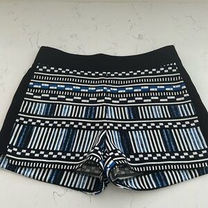 J CREW SHORTS BLACK AND BLUE WRINKLE FREE VERY SOFT Sz 0